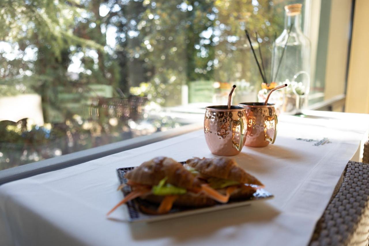Lo Schiaccianoci Bed&Breakfast De Charme Scanzorosciate エクステリア 写真